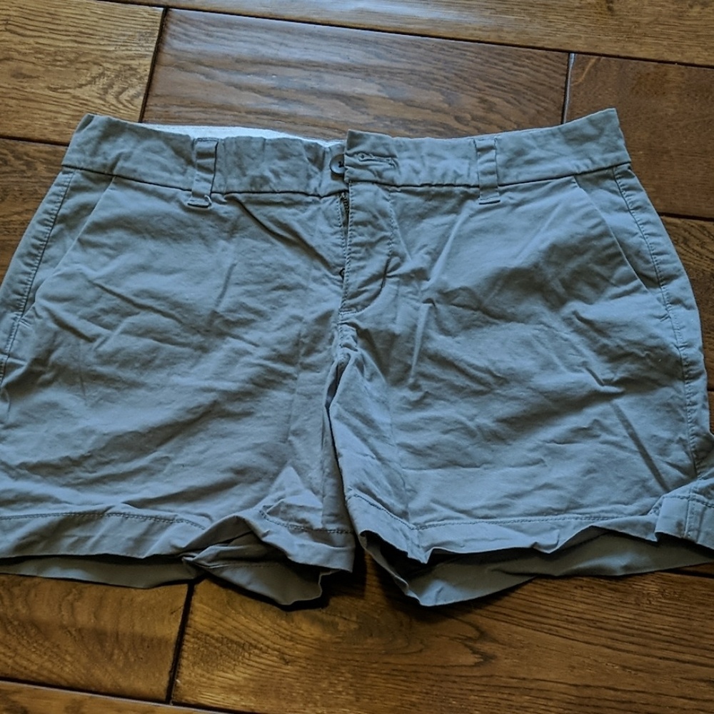 Old Navy gray shorts, women's size 2
